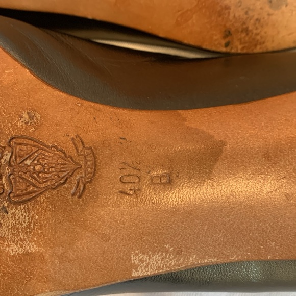 GUCCI - Picture 4 of 5